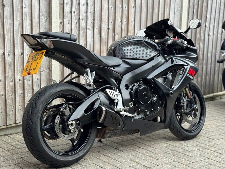 SUZUKI GSXR 750 K7 2007 (07) SUPER SPORT 