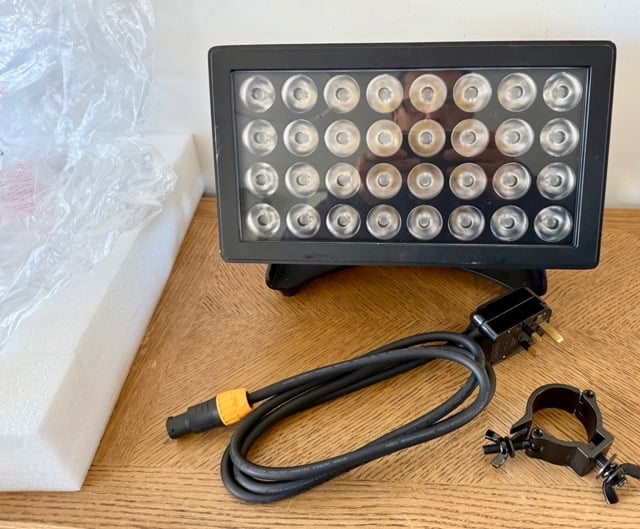 ADJ ENCORE LP32IP RGBL PANEL LED LIGHT