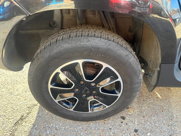 2017 Dacia Duster 1.2 TCe Prestige Euro 6 (s/s) 5dr HATCHBACK Petrol Manual