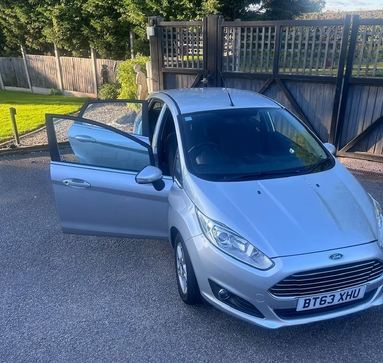 Ford, FIESTA, Hatchback, 2013, Manual, 998 (cc), 5 doors
