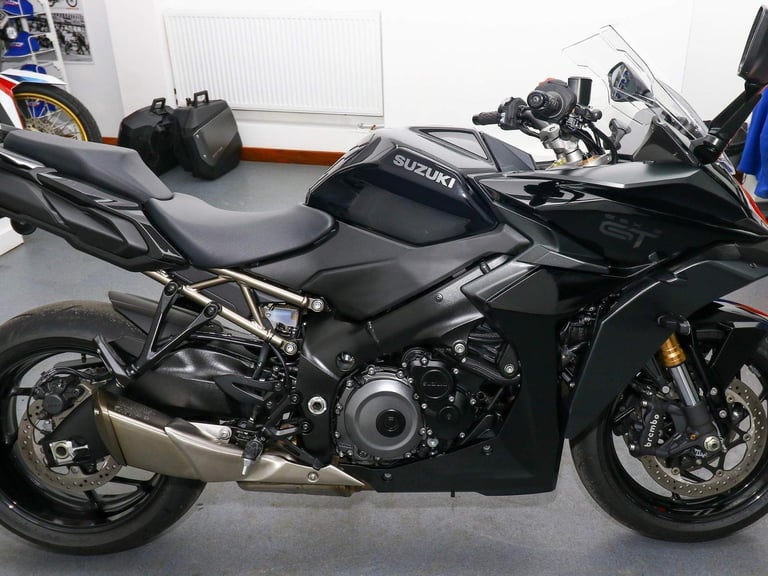 2022, '72 Suzuki GSX-S1000 GT ABS. 1 Owner. JUST 449 MILES. £10,795