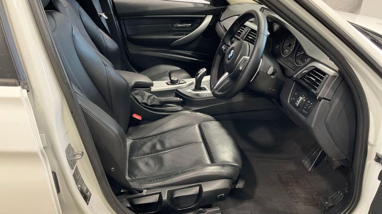 2019 BMW 3 Series 3.0 330d M Sport Touring Auto Euro 6 (s/s) 5dr ESTATE Diesel Automatic