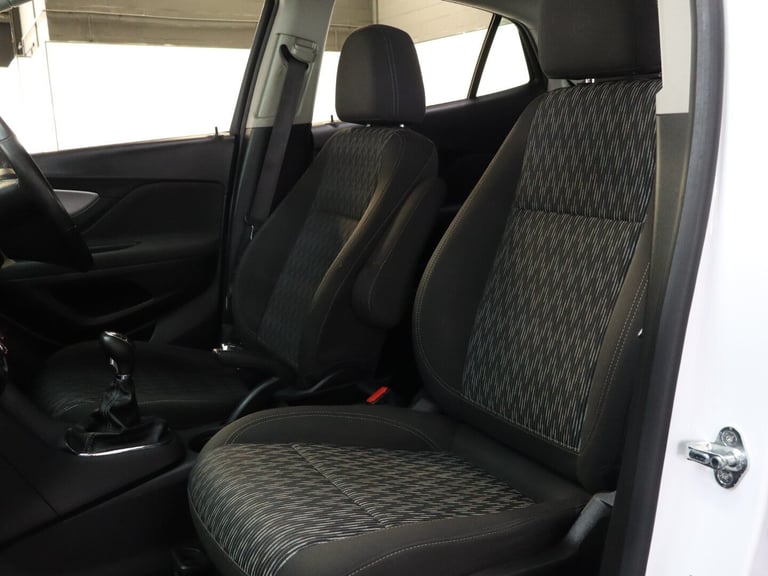 2016 Vauxhall Mokka EXCLUSIV S/S Hatchback Petrol Manual