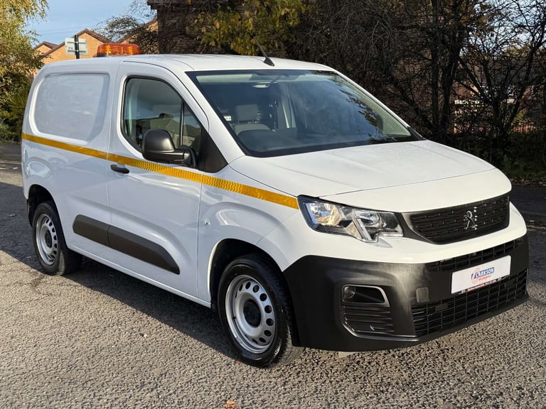 image for 2023 Peugeot Partner 1.5 Professional Premium+ BHDi Panel Van Diesel Manual