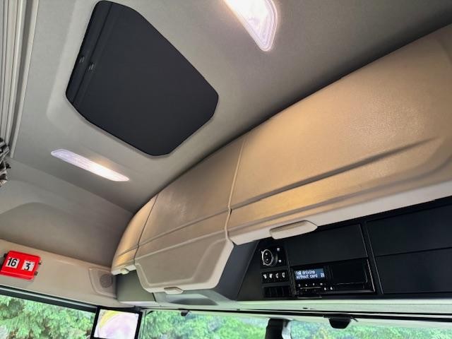 2023 23 DAF XF 480 EURO 6 6X2 TRACTOR UNIT, SLIDER, FRIDGE, MICROWAVE 