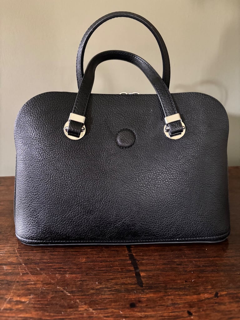 Tommy Hilfiger Leather Grab bag