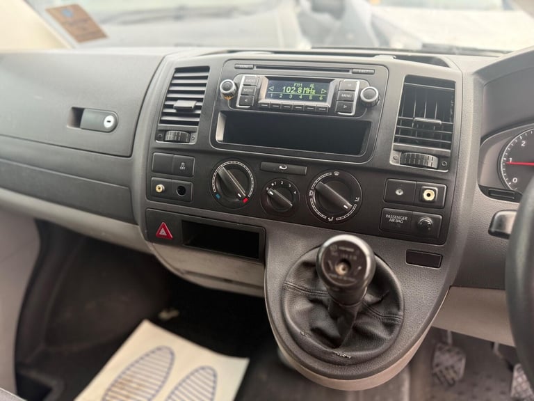 2015 Volkswagen Transporter 2.0 TDI 102PS Startline Van PANEL VAN DIESEL Manual