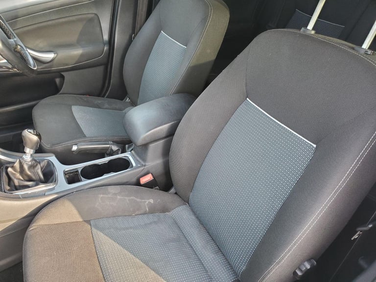 FORD MONDEO 2.0 TDCi Zetec 2012