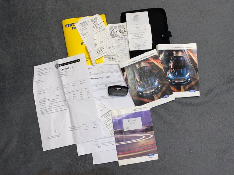 Ford, FIESTA, Hatchback, 2014, Manual, 1241 (cc), 3 doors