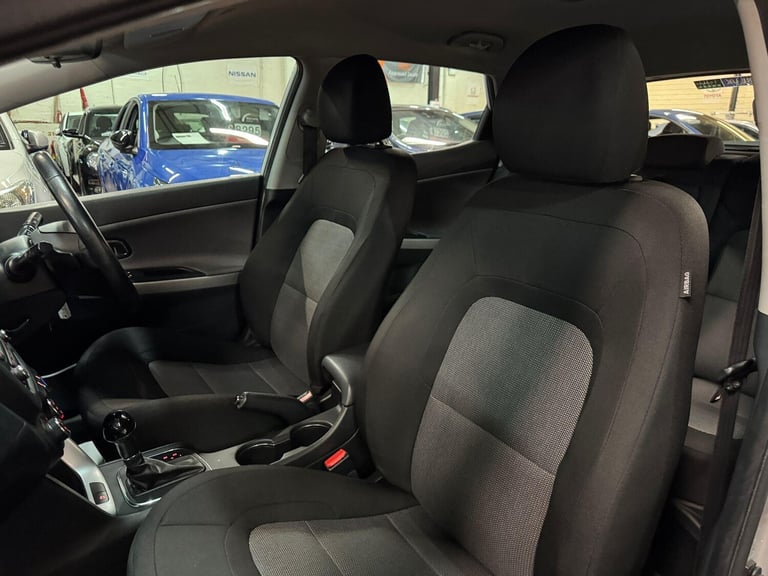 2016 Kia Ceed 1.6 CRDi 2 DCT Euro 6 (s/s) 5dr HATCHBACK Diesel Automatic