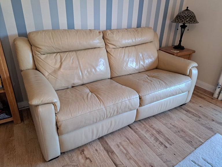 Ex DFS Sofas, 3 & 2 seaters