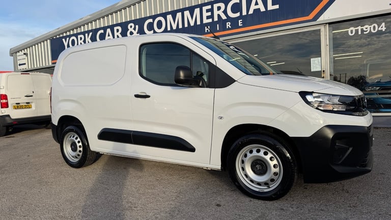 2024 Vauxhall Combo 1.5 Turbo D 100ps Prime H1 Van PANEL VAN Diesel Manual