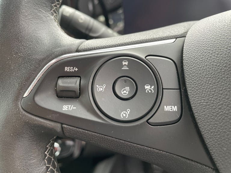 2021 Vauxhall Mokka Mokka 1.2T 130ps Elite NAV 5 dr Hatchback Petrol Manual