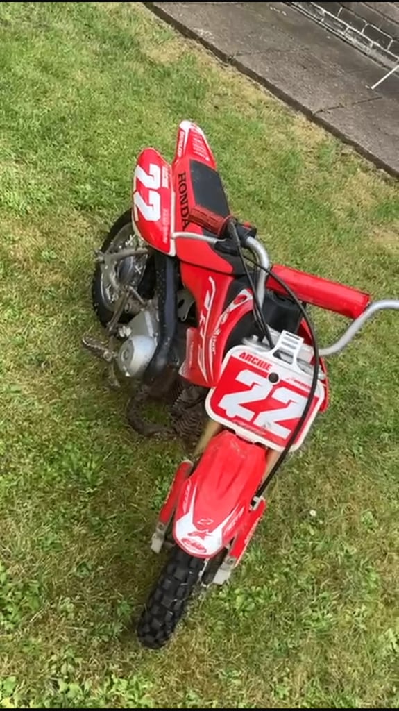 Honda crf50 not pw50 kids dirt bike motorbike 