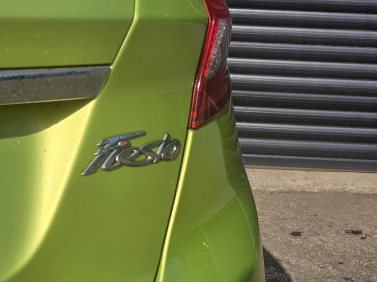 FORD FIESTA 1.4 Titanium 2009