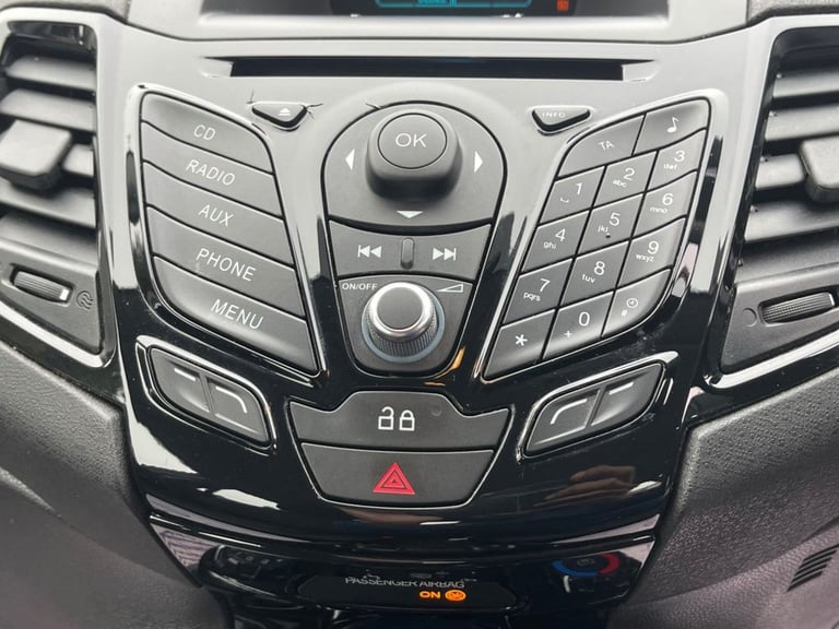 2013 Ford Fiesta 1.0 EcoBoost Zetec 5dr Powershift HATCHBACK PETROL Automatic