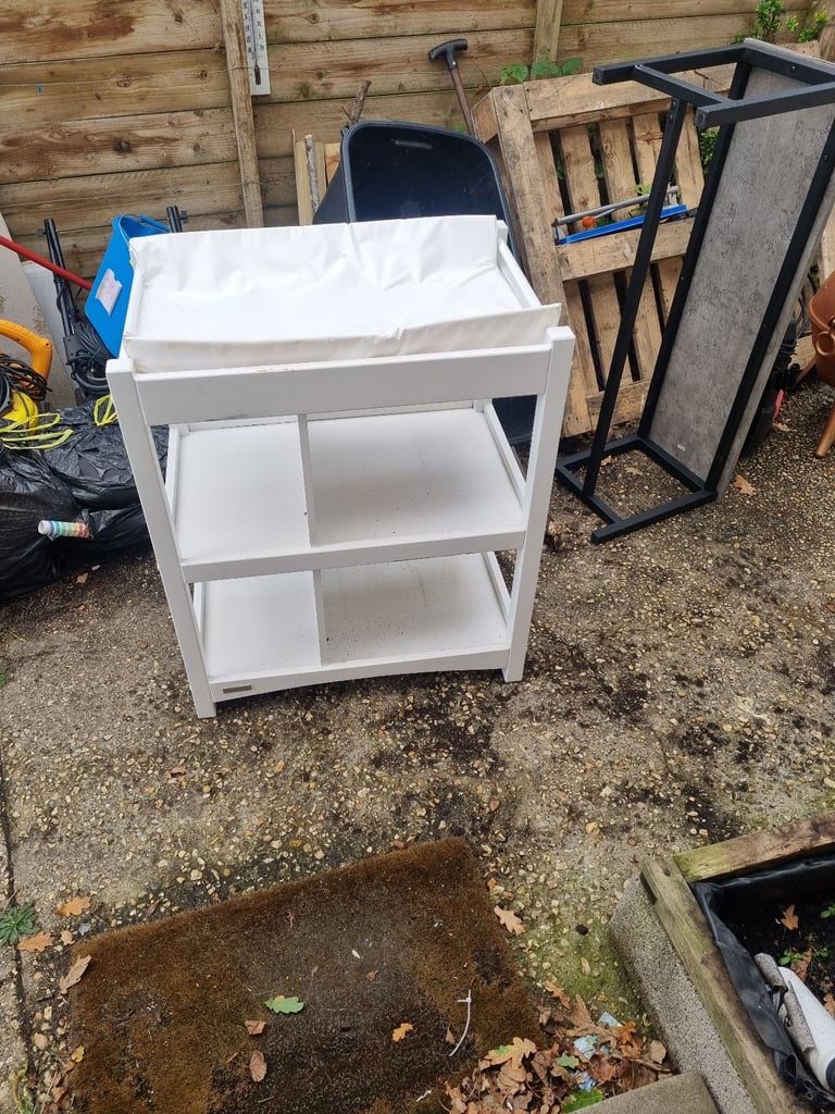 image for Mamas and papas changing unit
