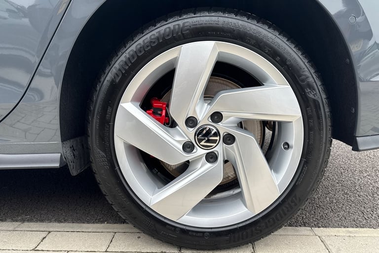 2025 Volkswagen Golf 1.5 TSI 272 GTE eHybrid 5dr DSG **PAN ROOF, HEADS UP** Hatchback PETROL/ELEC...