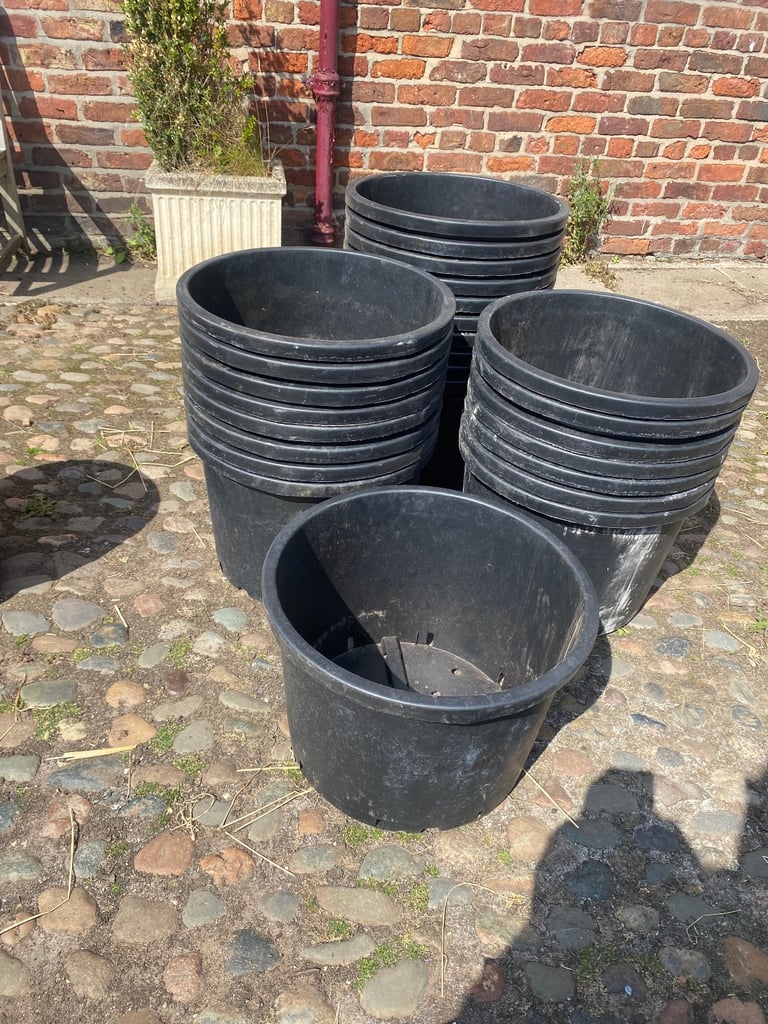 Christmas Tree Planters 