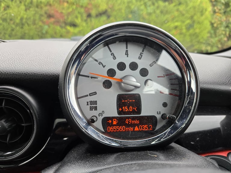 Mini Cooper low mileage