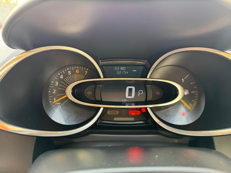 2025 Renault Clio 1.2 DYNAMIC AUTO  Hatchback PETROL Automatic
