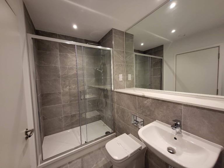 Stunning 2-Bed, 2-Bath Apartment in Fifty5ive, Manchester
