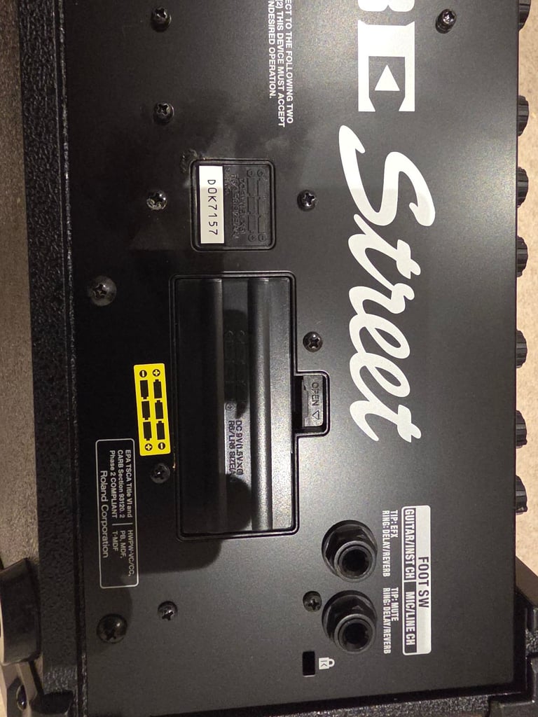 Roland Cube Street amp