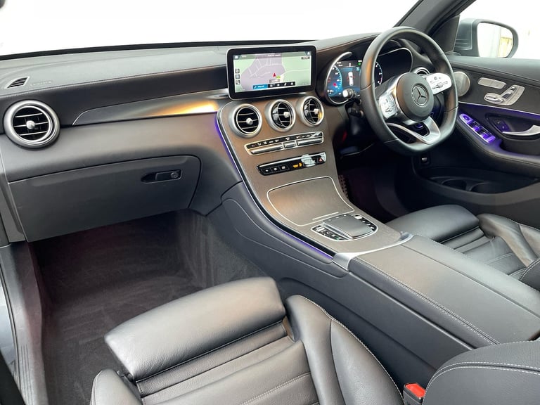 2021 Mercedes-Benz GLC 2.0 GLC300d AMG Line (Premium Plus) SUV 5dr Diesel G-Tronic+ 4MATIC Euro 6...