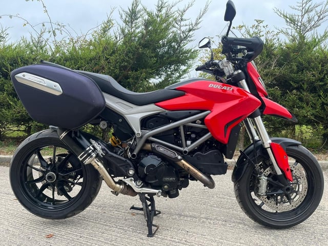 2013 13 DUCATI HYPERSTRADA 821 HYPERMOTARD SUPERMOTO TOURER RED