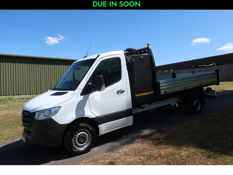2022 Mercedes-Benz Sprinter 3.5t Progressive Chassis Cab CHASSIS CAB DIESEL Manual