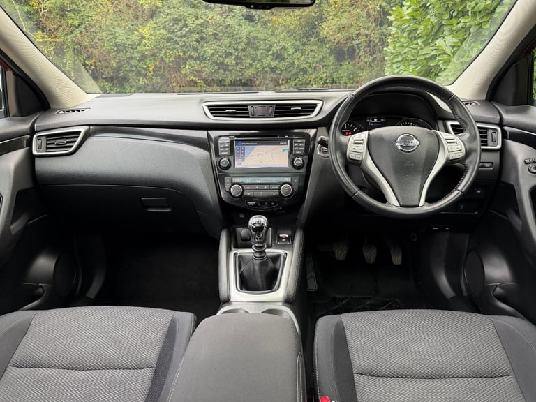Nissan Qashqai 1.5 dCi N-Connecta Euro 6 5dr DIESEL MANUAL 2017/17
