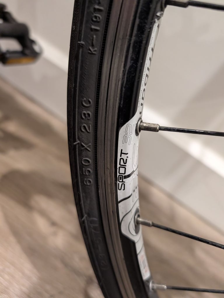 BTwin Triban 3 51cm/650c Road Bike