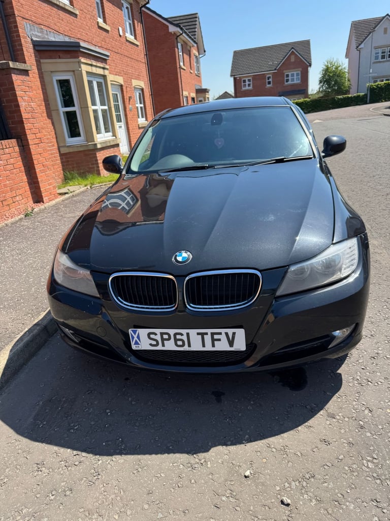 BMW, 3 SERIES, Saloon, 2011, Manual, 1995 (cc), 4 doors