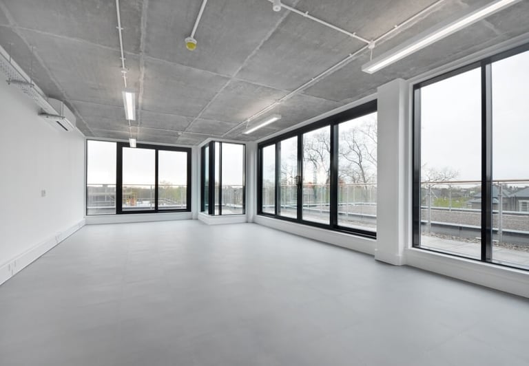 Offices to rent in *Islington*. Office Spaces for 5 to 85 desks N1
