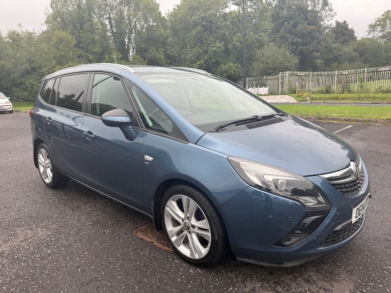7-SEATER JUST SERVICED NEW CLUTCH AND FLYWHEEL GREAT FAMILY CAR