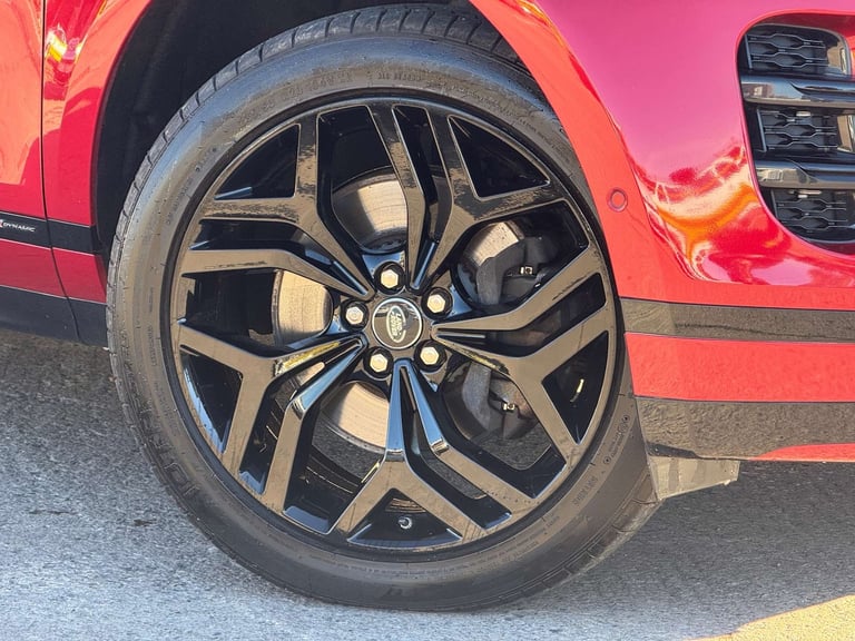 2019 Land Rover Range Rover Evoque 2.0 Range Rover Evoque R-Dynamic HSE D Automatic 4WD 5dr - NAT...