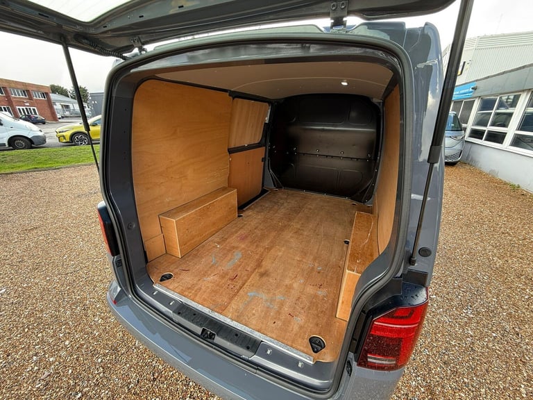2024 Volkswagen Transporter 2.0 TDI T28 Highline FWD SWB Euro 6 (s/s) 5dr PANEL VAN Diesel Manual