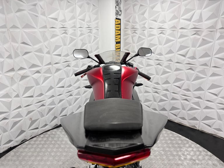 2009 Yamaha YZF-R125 | *WARRANTY PROVIDED*