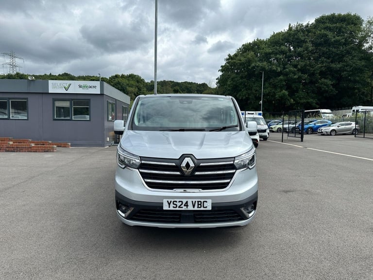 2024 Renault Trafic 2.0 dCi Blue 30 Extra Sport Crew Van EDC LWB Euro 6 (s/s) 6dr WINDOW VAN Dies...