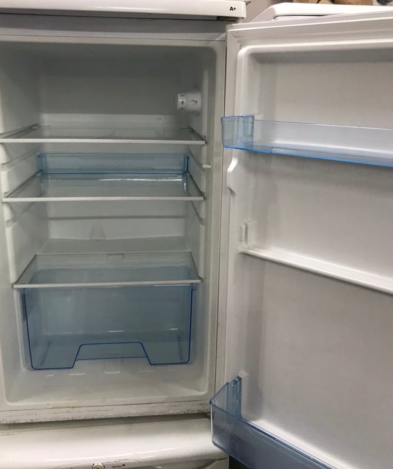 Fridge, Lec
