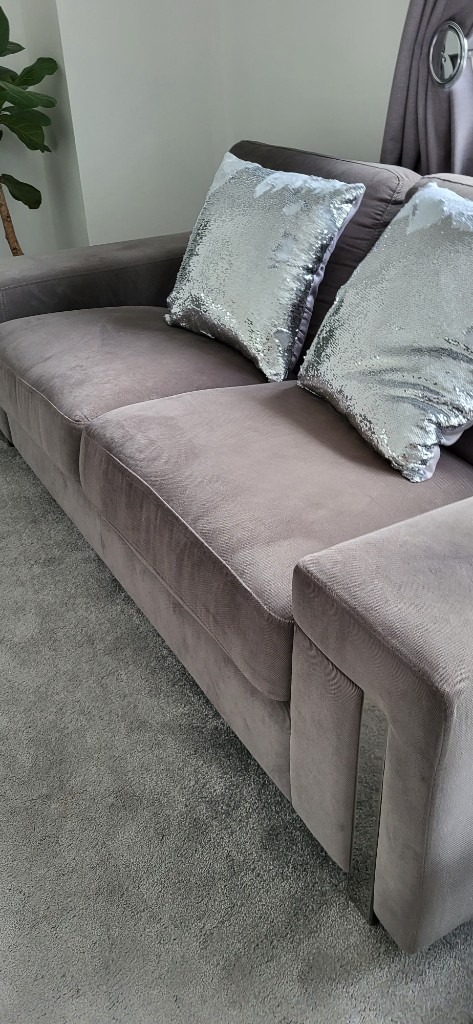 Luxury Designer Grey Textured Velvet 3 seater sofa, Made in Italy, (2 AVAILABLE) New Trend Concepts