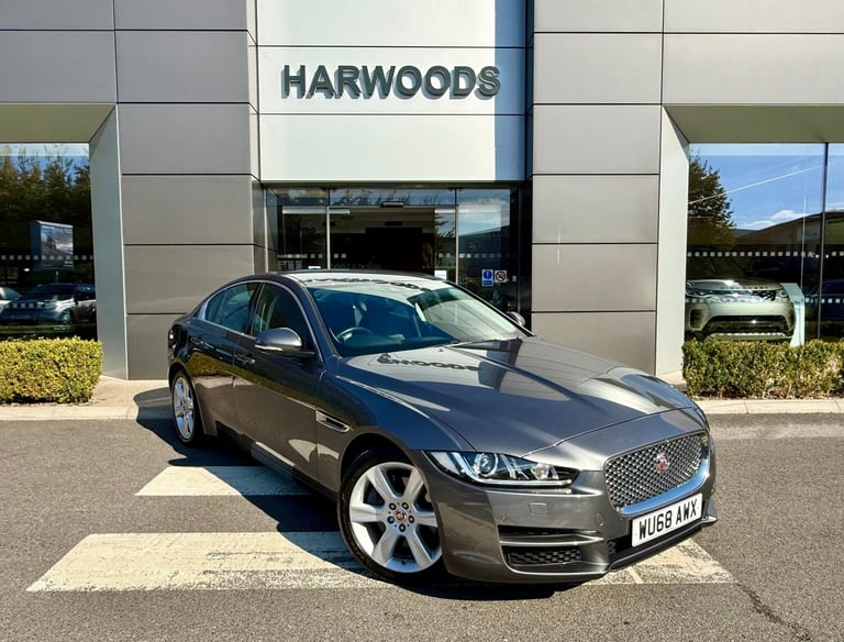 image for 2018 Jaguar XE 2.0i GPF Portfolio Saloon 4dr Petrol Auto Euro 6 (s/s) (200 ps) SALOON Petrol Auto...