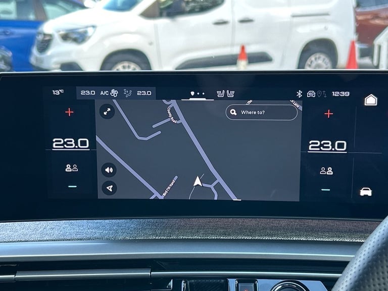 2025 Peugeot 5008 1.2 Hybrid 136 GT 5dr e-DSC6 HATCHBACK PETROL Automatic