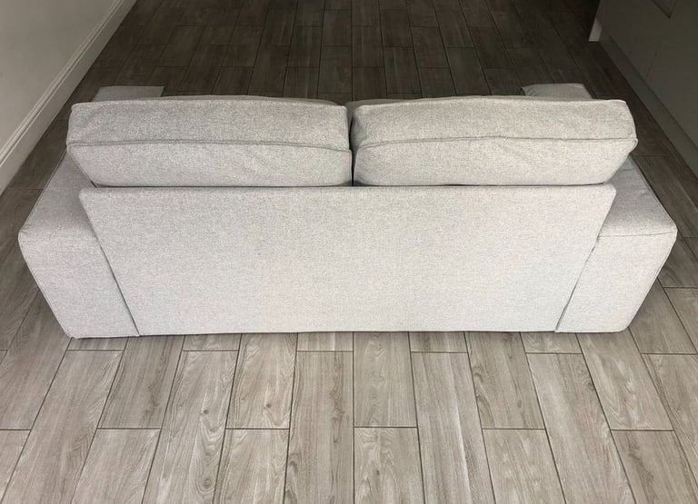 RRP:£798 2x IKEA KIVIK TWO SEATER TIBBLEBY LIGHT GREY MATCHING SOFA SUITE LONDON DELIVERY (DFS)