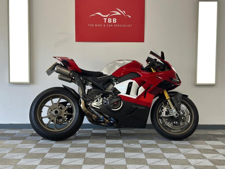 image for 2024 Ducati Panigale V4R 998 Ducati Quick Shift - EVO 2 Euro 5