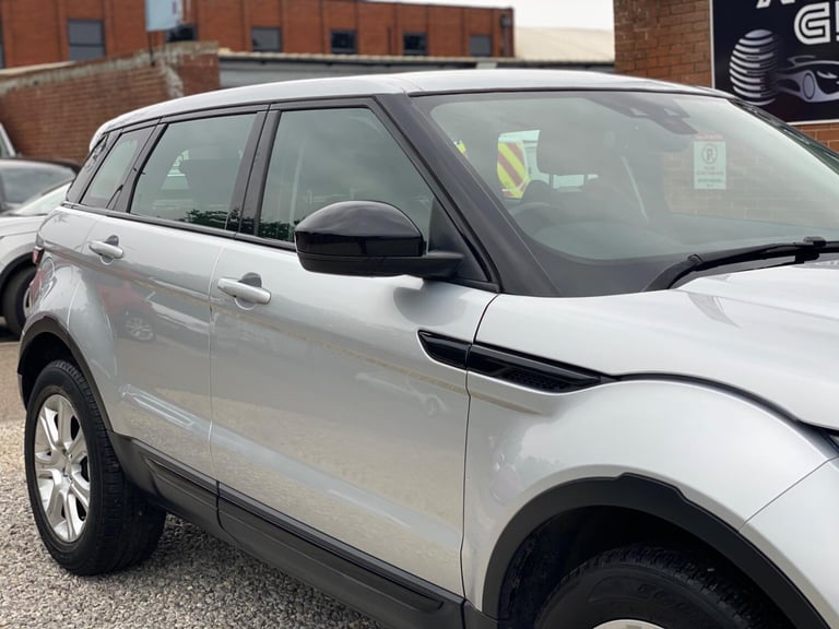 2017 Land Rover Range Rover Evoque 2.0 eD4 SE Tech FWD Euro 6 (s/s) 5dr ESTATE Diesel Manual