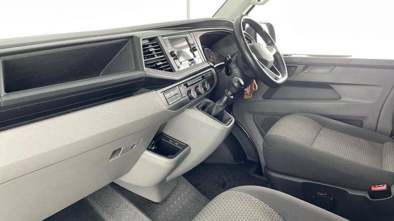 2023 Volkswagen Transporter 2.0 TDI 150 Highline Kombi Van Manual Combi Van Diesel Manual