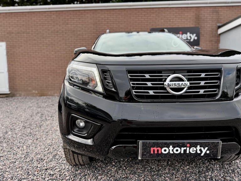 2020 Nissan Navara 2.3 dCi N-Guard Auto 4WD Euro 6 4dr PICK UP Diesel Automatic