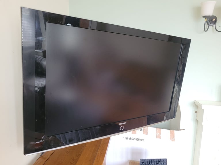 Samsung 46" smart tv