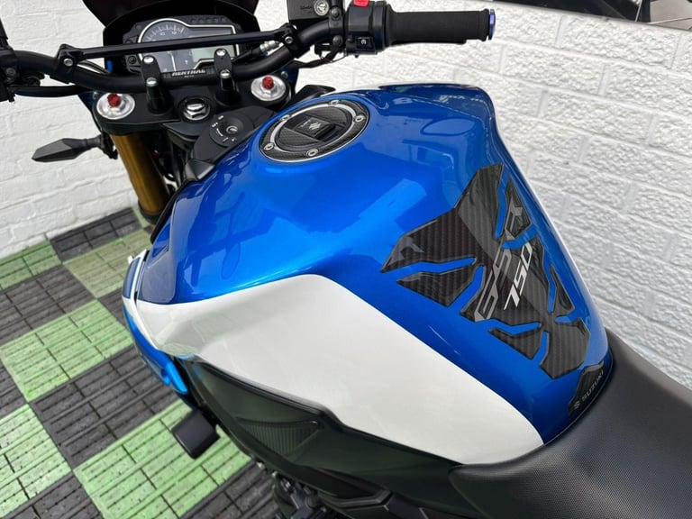 2014 Suzuki GSR750 750